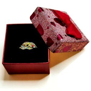 Silver Tone Ring With Mom Design Rhinestones & Gift Box Size 8